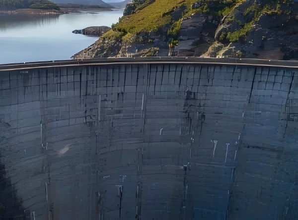 水力發電基礎設施 | 存在混凝土老化的風險 1 水力發電設施混凝土外加劑